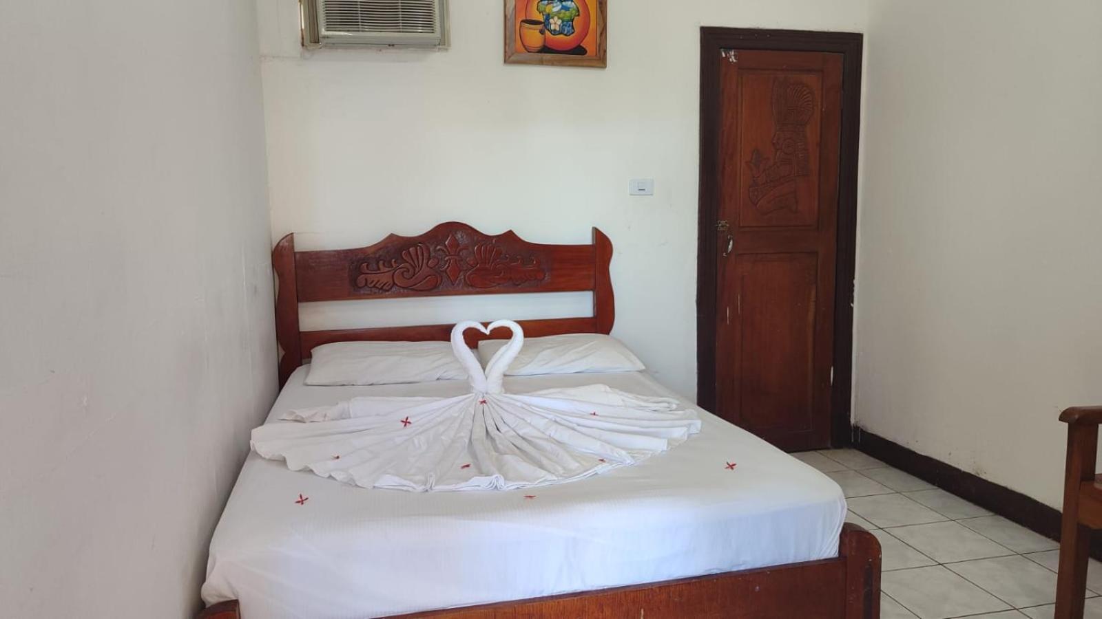Hotel Ometepetl Moyogalpa Kültér fotó